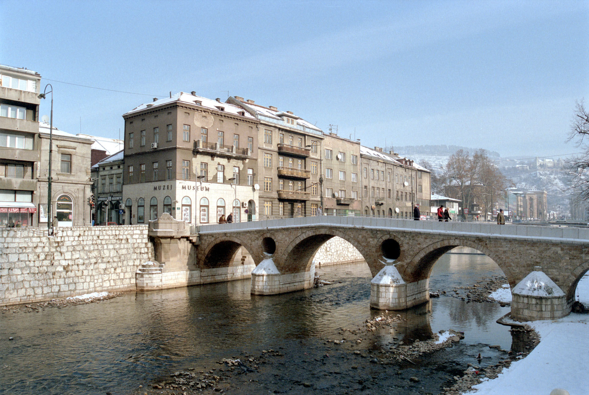 Latin Bridge