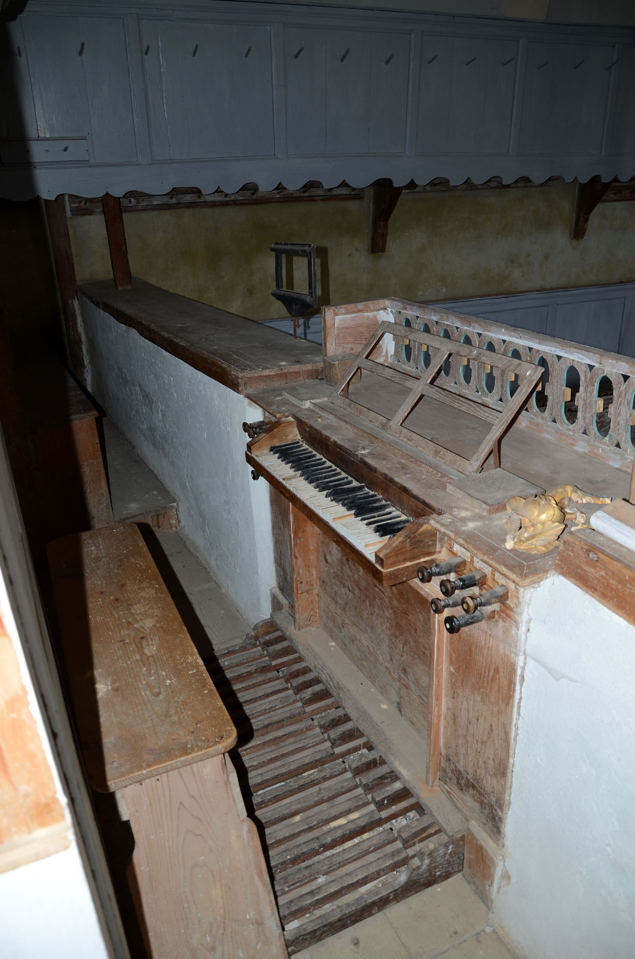 Roadeș Fortified Church