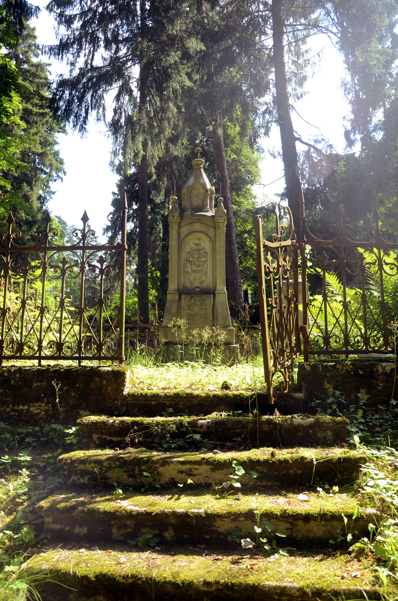 Antakalnis Cemetery