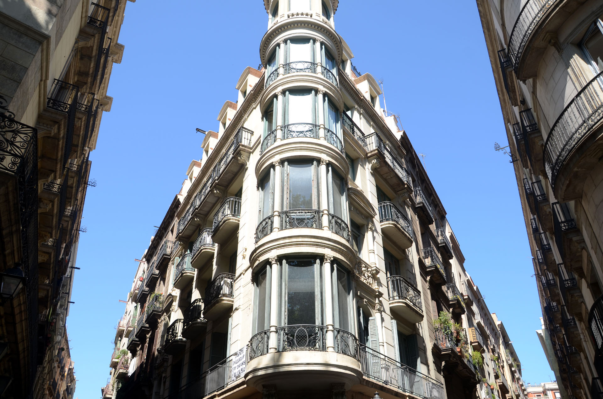 Carrer de Santa Anna & Carrer de la Canuda
