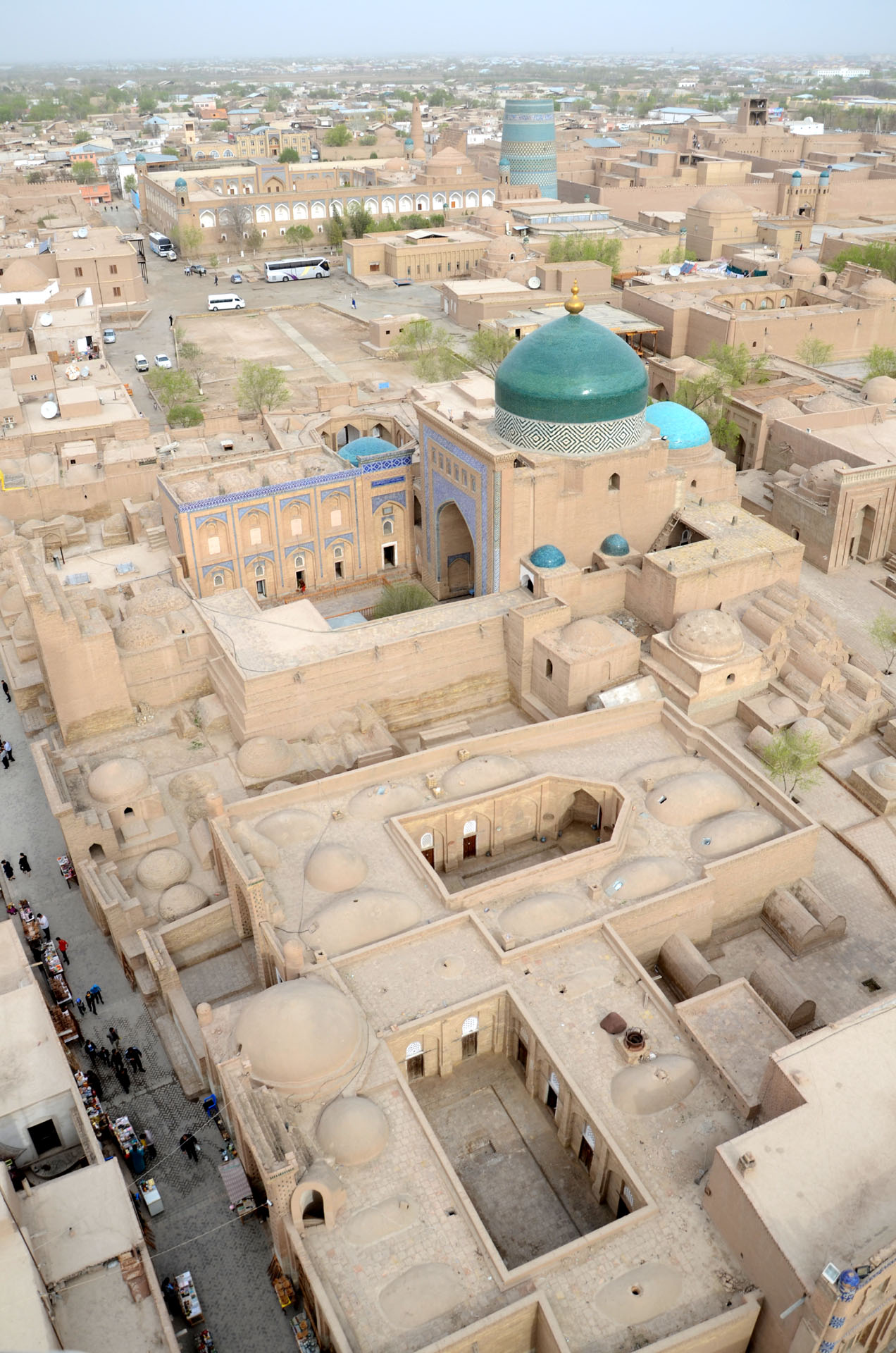 Pahlavan Mahmoud Mausoleum