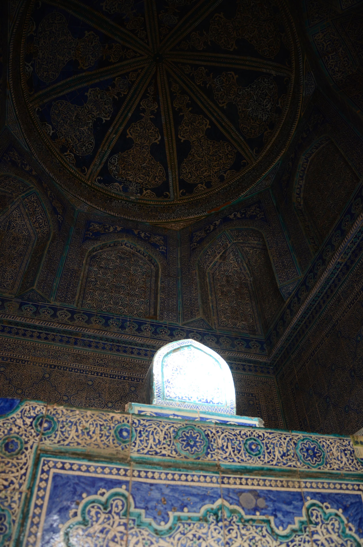 Pahlavan Mahmoud Mausoleum