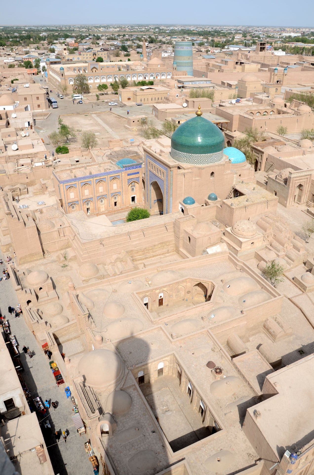 Pahlavan Mahmoud Mausoleum