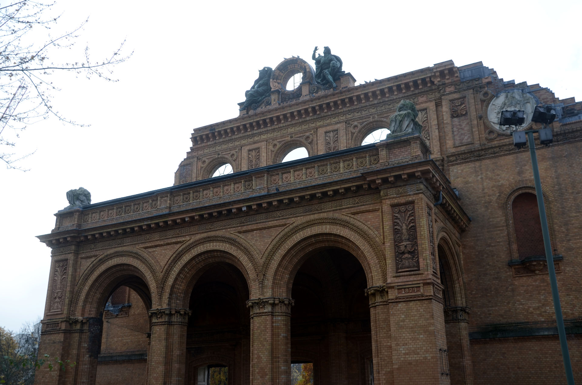 Anhalter Bahnhof