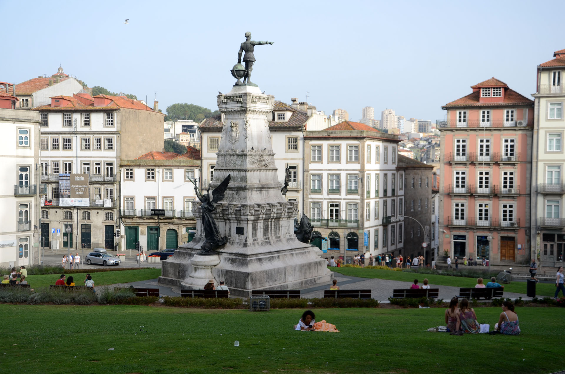 Infante Dom Henrique Square