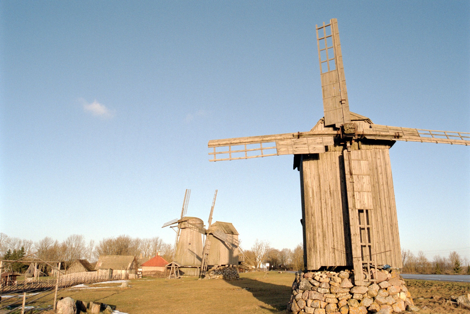 January 2006 - Latvia and Estonia
